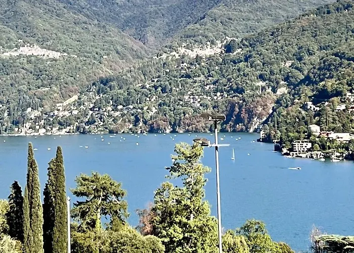 Terrace View Apartament Moltrasio